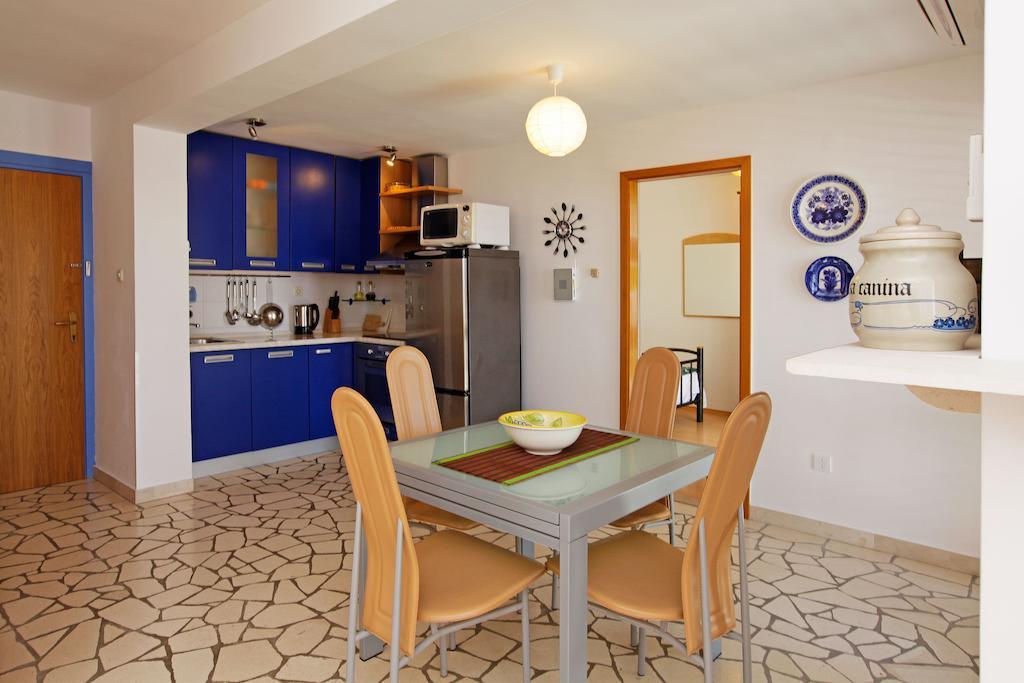 Apartments Mel بول الغرفة الصورة